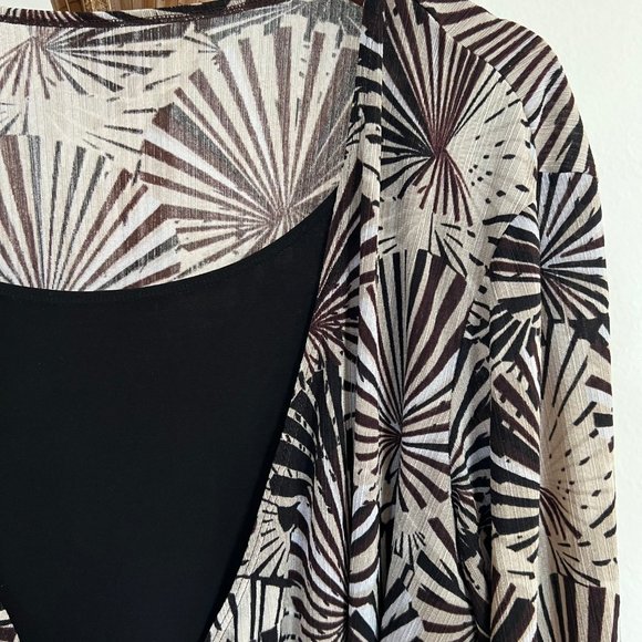 Women Size XL Shell Print Surplice V-Neck Faux Wrap Side Ruched Layered-Look Top - Picture 7 of 10